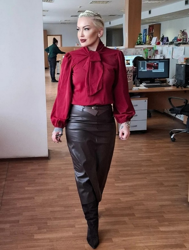 novinarkata-aleksandra-spirovska-za-74-iot-rodenden-na-majka-si-mamo-srekjna-shto-te-imam-i-shto-mozham-da-te-gushnam-005.jpg