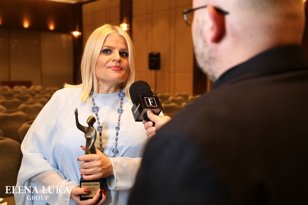 30-godini-vo-gradezhnishtvoto-nagrada-na-elena-luka-za-najuspeshna-zhena-menadzher-03.JPG