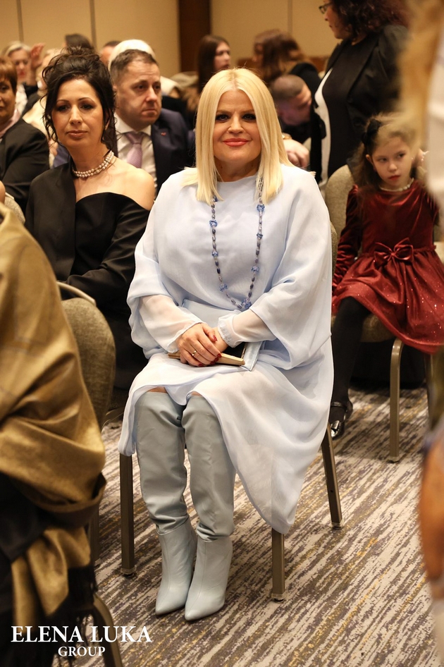30-godini-vo-gradezhnishtvoto-nagrada-na-elena-luka-za-najuspeshna-zhena-menadzher-05.JPG