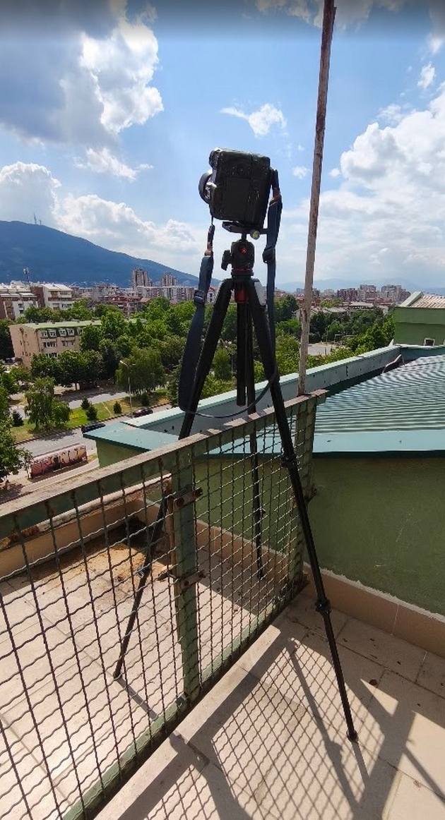 fascinantna-fotografija-od-soncheva-analema-od-bobi-kuzmanoski-cela-godina-go-fotografiral-sonceto-vo-isto-vreme-od-isto-mesto-vo-skopje-02.JPG