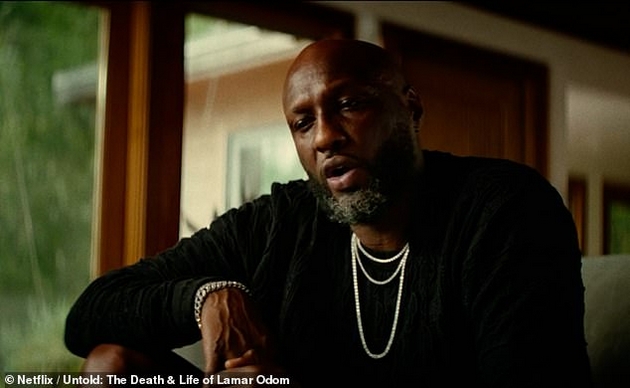 ja-koristel-za-pari-go-barala-po-ulici-koga-se-drogiral-shto-se-prezhivea-kloi-kardashijan-so-lamar-odom-02.JPG