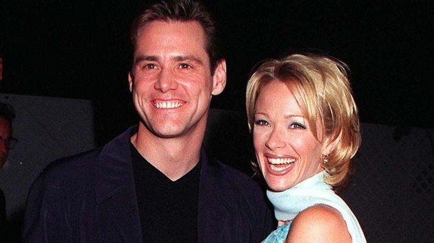 jim-carrey-had-a-short-lived-marriage-with-lauren-holly-1627083532.JPG
