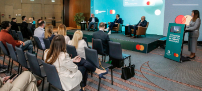 komercijalna-banka-i-mastercard-odbelezhaa-znachaen-jubilej-30-godini-od-voveduvanjeto-na-prvata-platezhna-kartichka-vo-makedonija-povekje.jpg
