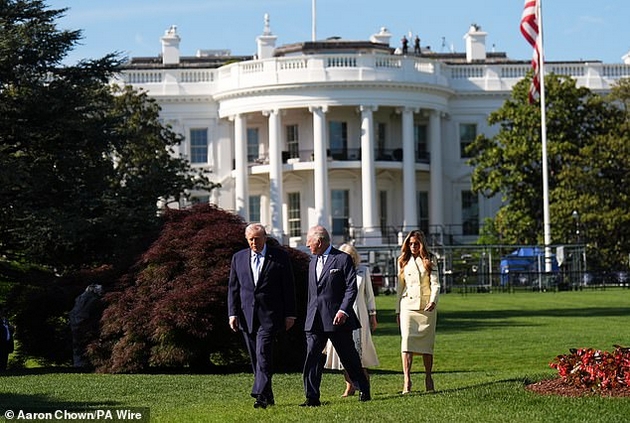 na-chaj-so-donald-i-melanija-pa-raskoshna-zabava-vo-gradina-kralot-charls-i-kamila-vo-oficijalna-poseta-sad-foto-10.JPG