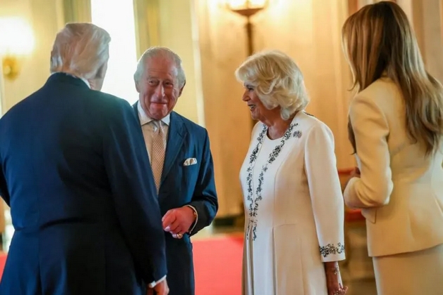 na-chaj-so-donald-i-melanija-pa-raskoshna-zabava-vo-gradina-kralot-charls-i-kamila-vo-oficijalna-poseta-sad-foto-18.JPG