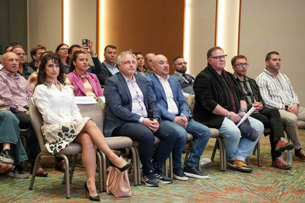 novata-digitalna-idnina-na-hotelskiot-biznis-e-tuka-05.jpg