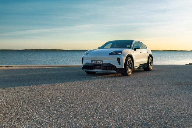 porsche-ja-proshiruva-ponudata-na-suv-modeli-inspiriran-od-ikona-noviot-cayenne-coup-electric-01.JPG