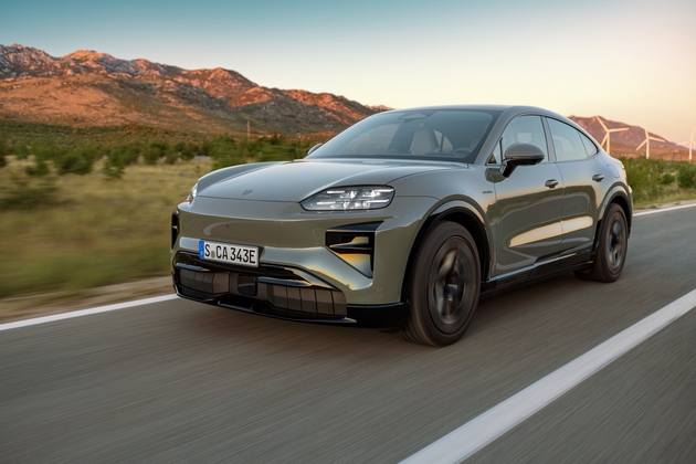 porsche-ja-proshiruva-ponudata-na-suv-modeli-inspiriran-od-ikona-noviot-cayenne-coup-electric-09.JPG