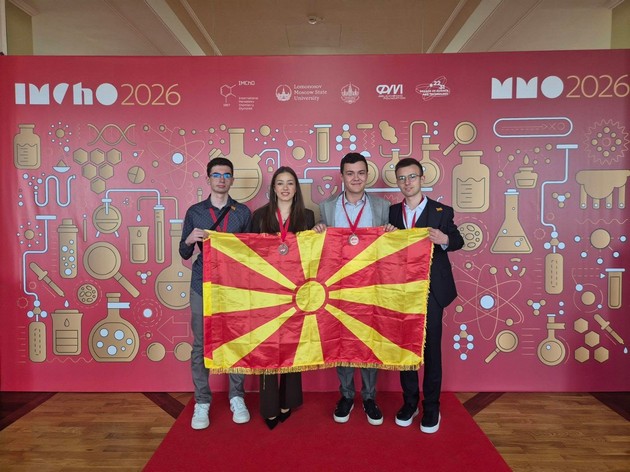 prviot-zhenski-medal-na-mendeleevata-olimpijada-po-hemija-01.jpg