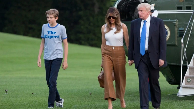 shto-navistina-s-sluchuva-vo-brakot-na-donald-i-melanija-zad-zatvoreni-vrati-05.JPG
