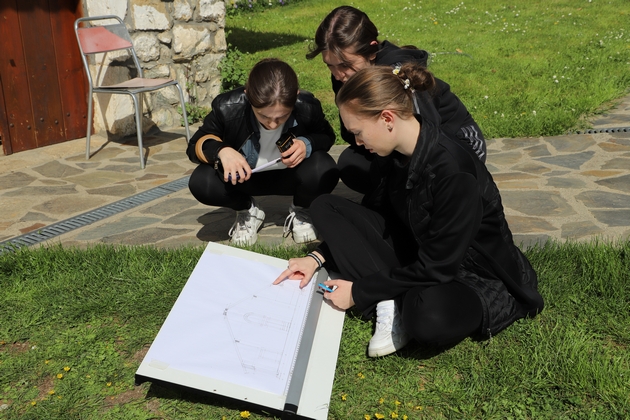 studenti-i-eksperti-zaedno-vo-prespa-arhitektonsko-dokumentiranje-na-kulturnoto-04.JPG