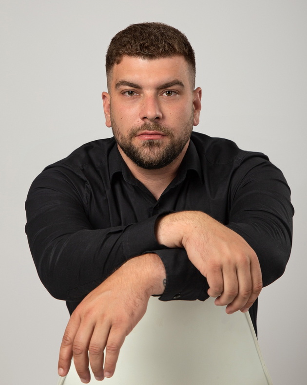 alen-dete-rodeno-po-siluvanje-vo-vojnata-vo-bih-za-crnobelo-bioloshkata-majka-nikogash-ne-me-pregrna-toa-me-boli-najmnogu-07.jpg