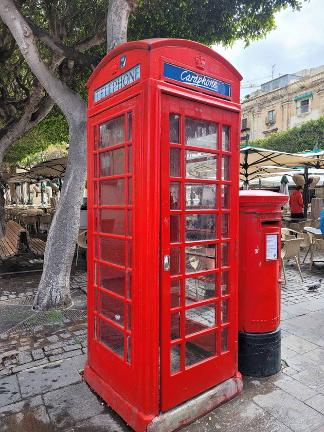 bev-na-malta-so-povraten-let-od-skopje-za-50-kafe-e-2-pechiva-ima-za-0-50-centi-no-shto-ne-mi-se-dopadna-111.jpg