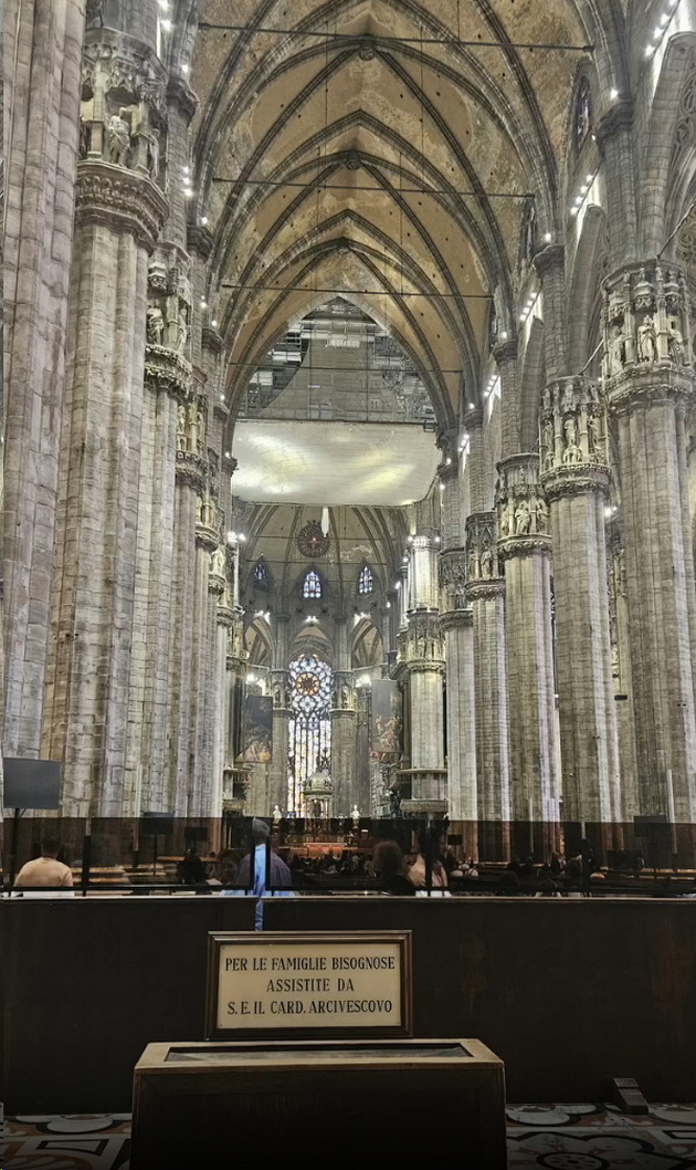 biljana-debarlieva-bleska-pokraj-soprugot-vo-milano-vlegoa-vo-duomo-uzhivaa-vo-proshetki-niz-gradot-foto-11.jpg