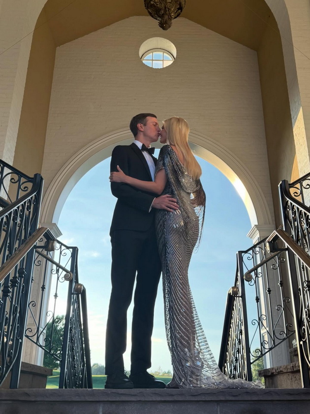 i-raskina-koga-pochna-da-se-zaljubuva-vo-nea-ljubovnata-prikazna-na-ivanka-tramp-i-djared-kushner-15.jpg