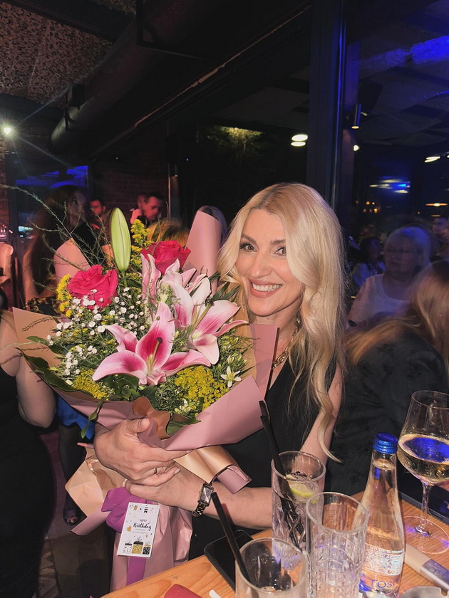maja-grozdanovska-pancheva-za-menopauzata-se-zdebeliv-10kg-nosev-shiroka-obleka-celo-vreme-03.jpg
