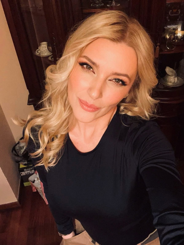 maja-grozdanovska-pancheva-za-menopauzata-se-zdebeliv-10kg-nosev-shiroka-obleka-celo-vreme-08.jpg