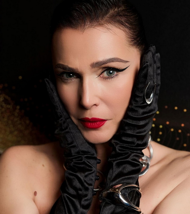 nadica-georgieva-irena-spirovska-koi-se-del-od-najzgodnite-makedonki-nad-50-godini-11.jpg