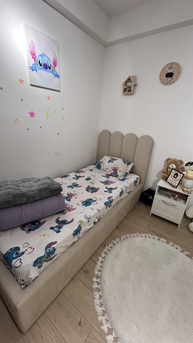 vo-domot-na-ivana-i-miro-kacarov-stan-od-120m2-vo-przhino-so-kamin-i-crven-frizhider-foto-18.jpeg