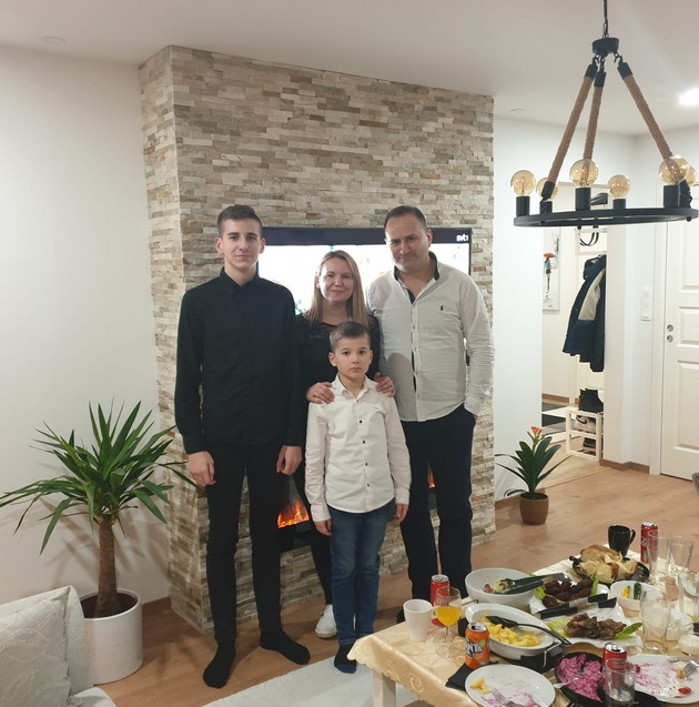dragan-od-radovish-pominaa-10-godini-otkako-dojdov-vo-shvedska-znaev-samo-5-6-makedonci-no-drzhavata-mi-dade-mozhnosti-04.jpg