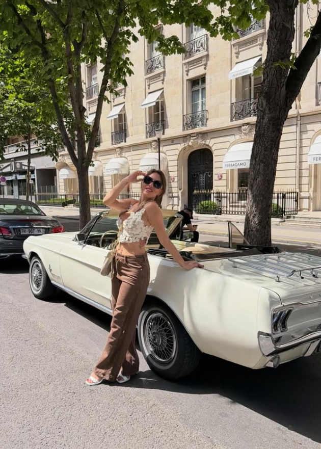 ljupka-mitrova-se-gushka-so-soprugot-vo-pariz-i-se-fali-so-shopingot-od-chanel-na-prvata-godishnina-od-brak-27.jpg