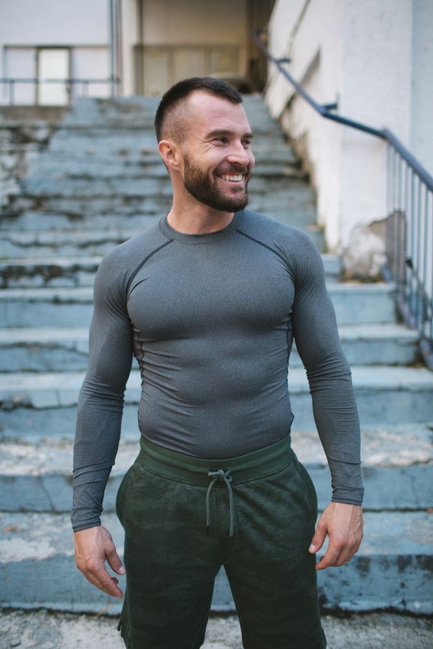 martin-vidoevski-fitnes-trener-makedoncite-velat-ne-sakaat-teretana-tuku-kardio-na-vodno-a-ne-go-ni-videle-krstot-odblisku-08_copy.jpg