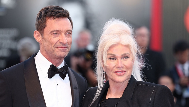 hju-dzhekmen-prodolzhuva-da-ja-ponizhuva-bivshata-sopruga-i-se-soochi-so-kritiki-ja-odnese-ljubovnicata-na-met-gala-09.JPG