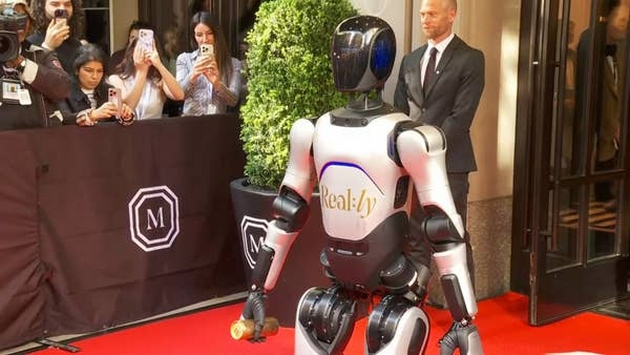 neprijatni-momenti-shto-ja-odbelezhaa-met-gala-2026-najsmeshnite-tvitovi-za-nastanot-12.JPG