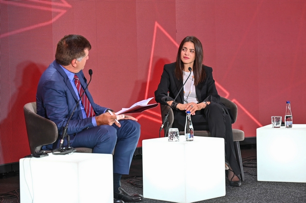 samit-makedonija-2025-globalnite-znaenja-i-inovacii-treba-da-se-iskoristat-za-lokalni-prioriteti-01.JPG