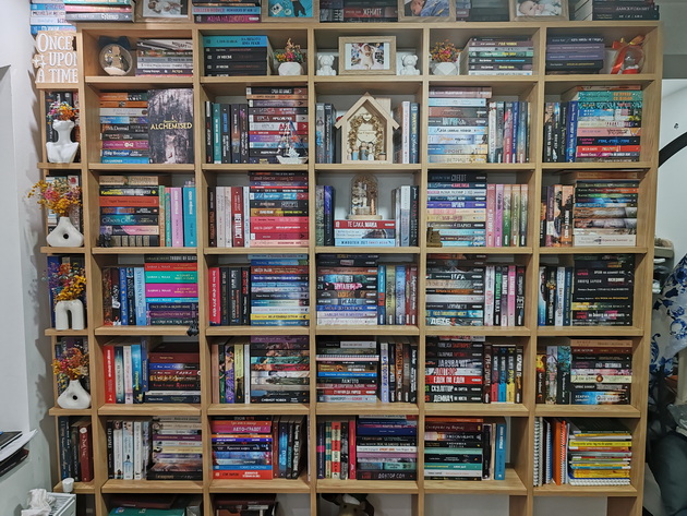 teodora-od-skopje-imam-biblioteka-od-600-knigi-koi-5-mi-se-omileni-10.jpg