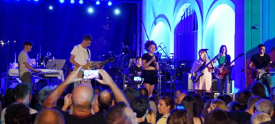 we-will-rock-you-koncert-na-muzichkoto-uchilishte-enterprajz-poveke-01.jpg
