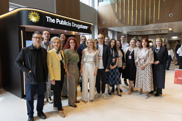 the-publicis-drugstore-go-privlece-vnimanieto-na-samitot-makedonija-2026-kreativna-aktivacija-po-povod-30-godini-publicis-grup-makedonija-07.jpg