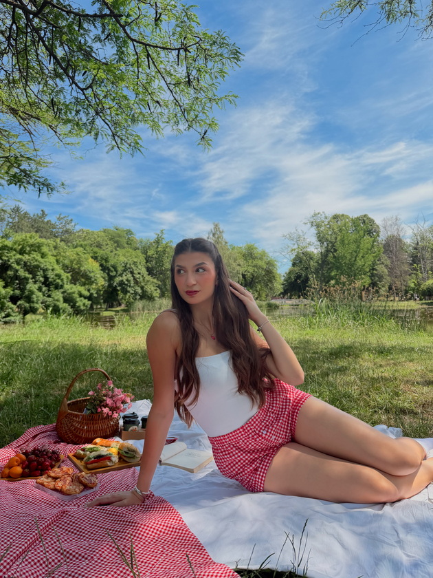 aleksandra-pizevska-so-piknik-fotki-od-gradski-park-i-vo-skopje-mozhe-da-bide-prekrasno-ako-se-potrudime-09.jpeg