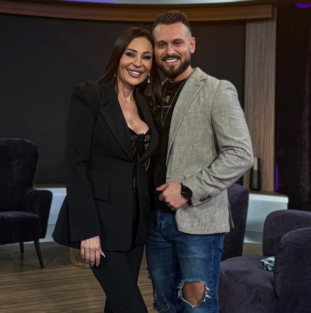ceca-bez-gram-shminka-se-snima-dodeka-pee-so-makedonski-pejach-najslaba-bila-54kg-sega-ima-62kg-06.jpg