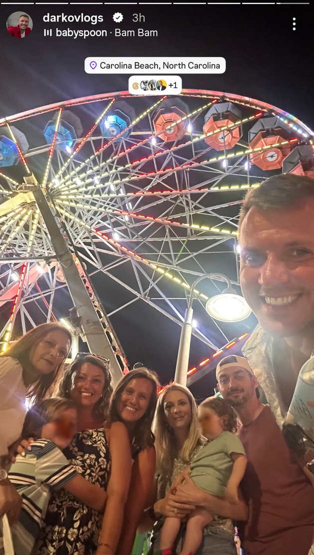 darko-vlogs-srekjen-so-soprugata-na-plazha-vo-severna-karolina-slika-napis-isus-pa-gleda-ognomet-10.jpg