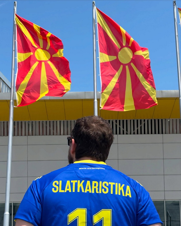 dechko-go-fali-slatkar-bev-parkiran-kaj-tebe-pred-kukja-za-vo-drzhavna-imav-defekt-ti-napravi-poteg-za-pozdrav-02.jpg