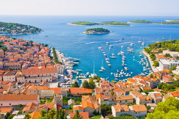 dechko-od-hrvatska-se-pozhali-so-fotki-deka-gostite-preku-booking-mu-ostavile-haos-vo-smestuvanjeto-vo-komentari-go-osudija-02_1.jpg