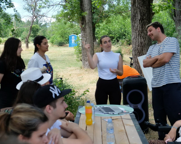 gradskiot-park-vtor-vikend-po-red-pulsirashe-vo-ritamot-na-5-infjuzhn-festival-prokredit-banka-so-priznanie-shampion-na-inkluzija-za-2025-04.jpg