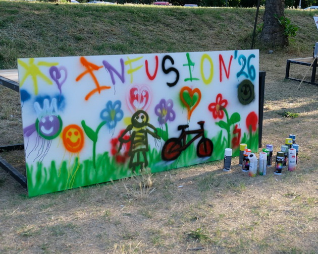 gradskiot-park-vtor-vikend-po-red-pulsirashe-vo-ritamot-na-5-infjuzhn-festival-prokredit-banka-so-priznanie-shampion-na-inkluzija-za-2025-05.jpg