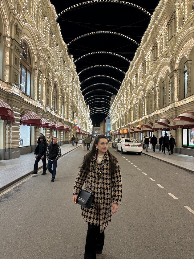 katerina-spasova-za-patuvanjeto-vo-rusija-metroto-vo-moskva-lichi-na-palata-letav-preku-istanbul-a-cenite-bea-podostapni-od-shto-mislev-13.JPG