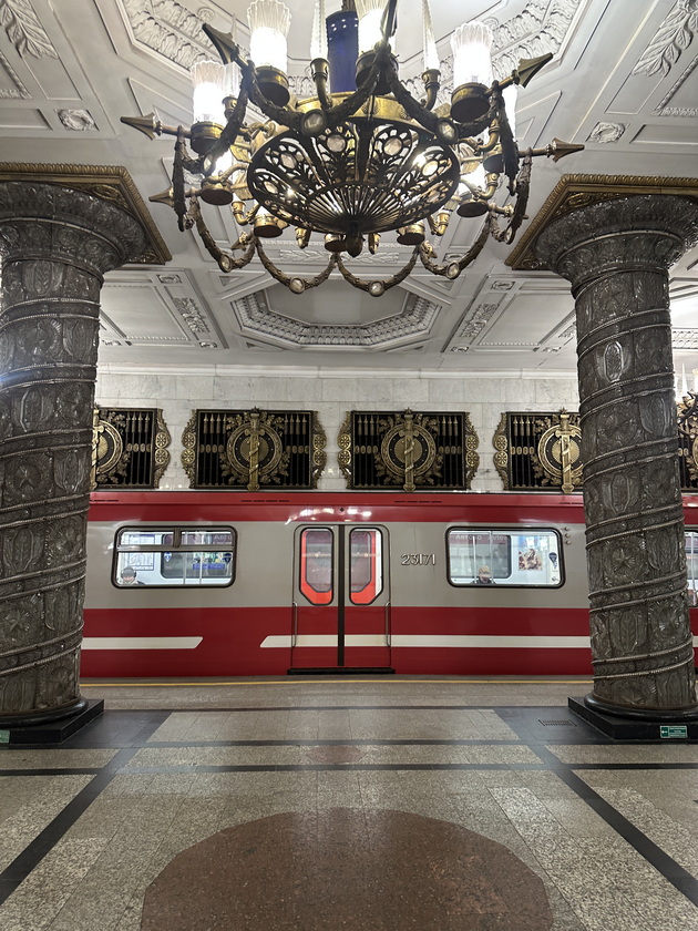 katerina-spasova-za-patuvanjeto-vo-rusija-metroto-vo-moskva-lichi-na-palata-letav-preku-istanbul-a-cenite-bea-podostapni-od-shto-mislev-29.JPG