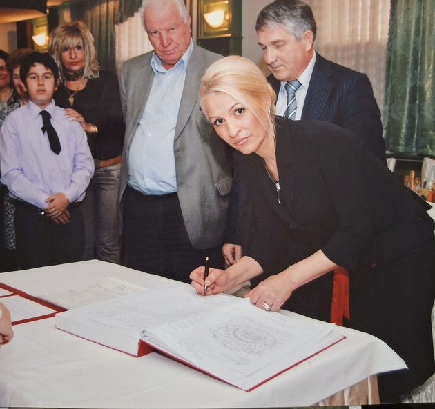 ljubovnata-prikazna-na-zhaklina-61-i-riste-69-se-venchavme-pred-15-godini-bevme-na-kafe-sledniot-den-se-svrshivme-i-otidovme-na-patuvanje-02_copy.jpg