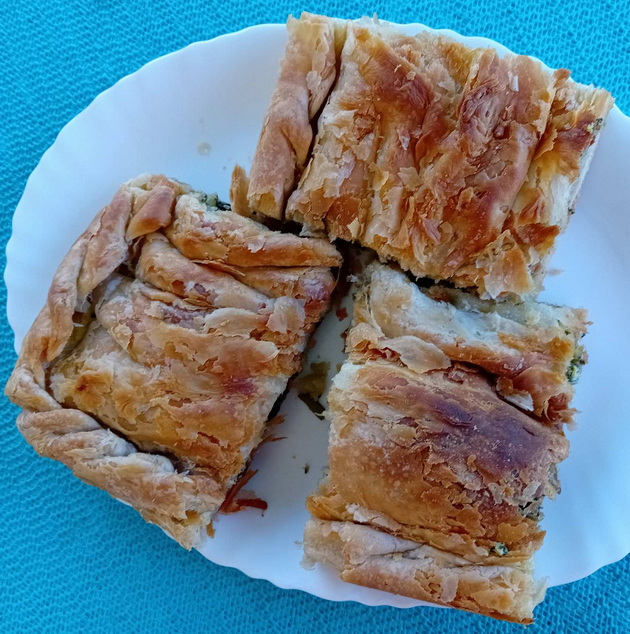 na-gosti-kaj-vanja-todorovska-vo-selo-smilevo-tuka-uzhivam-vo-pogledot-zbogaten-so-vkusot-na-pitulici-10.jpg