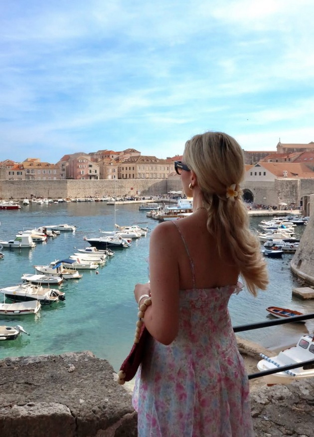 sandra-kirkov-za-patuvanjeto-vo-dubrovnik-kade-studirala-kade-i-da-zalutash-kje-zavrshish-na-ubavo-mesto-04.jpg