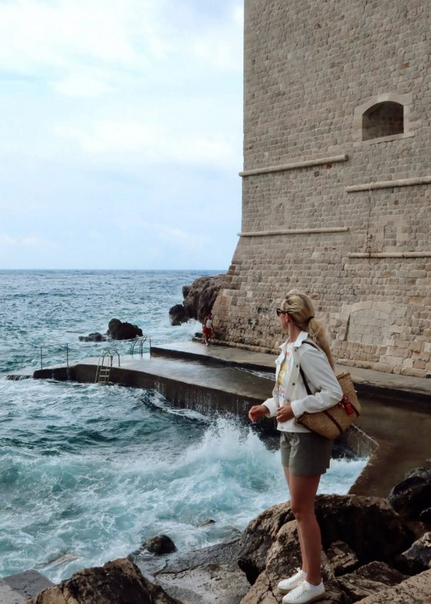 sandra-kirkov-za-patuvanjeto-vo-dubrovnik-kade-studirala-kade-i-da-zalutash-kje-zavrshish-na-ubavo-mesto-12.jpg