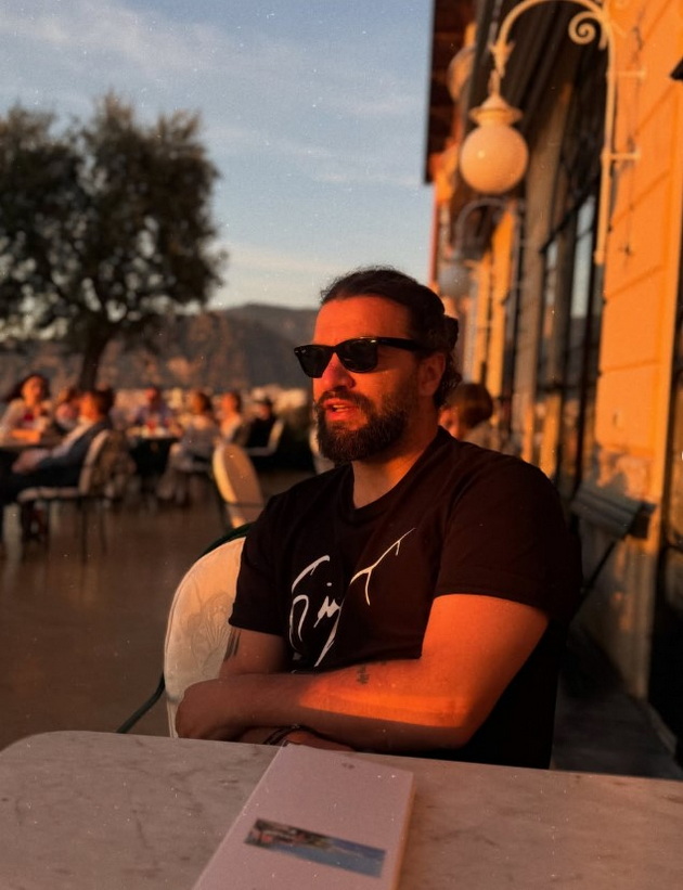stefan-od-nekst-tajm-so-soprugata-vo-amalfi-dani-dimitrovska-so-soprugot-vo-praga-shto-pravat-nashite-dzvezdi-denovive-11.jpg