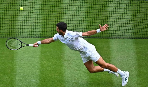 viralno-video-novak-gjokovikj-tancuva-bangaranga-so-bugarskata-pobednichka-na-evrovizija-2026-07.jpg