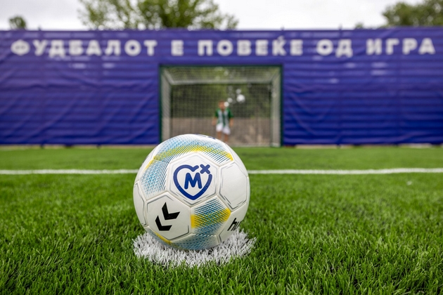fudbalot-e-povekje-od-igra-mozzart-pishuva-nova-prikazna-vo-bitola-11.JPG