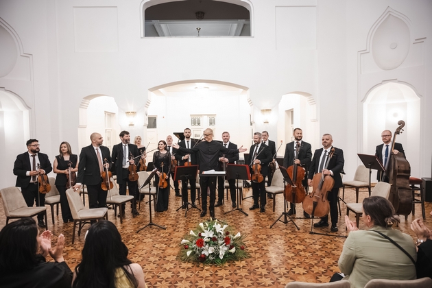 nu-kameren-orkestar-na-bitola-go-odrzha-svojot-jubileen-koncert-po-povod-3-godini-od-osnovanjeto08.JPG