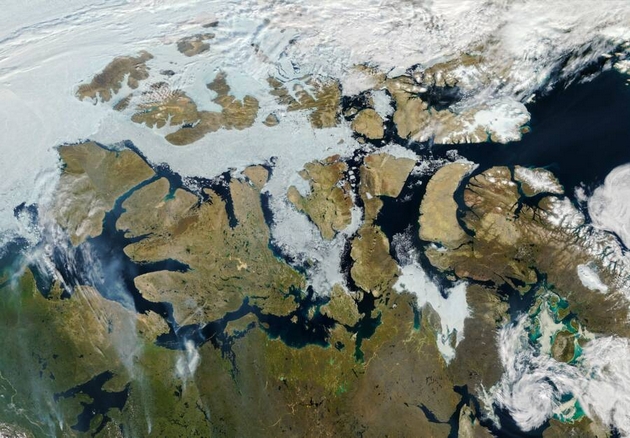 prokolnatata-ekspedicija-shto-zavrshila-so-kanibalizam-barale-premin-niz-arktikot-no-se-zaglavile-vo-vechniot-mraz-12.JPG